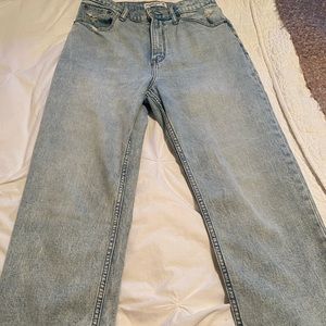 Abercrombie 90s Ultra High Rise Straight Jeans